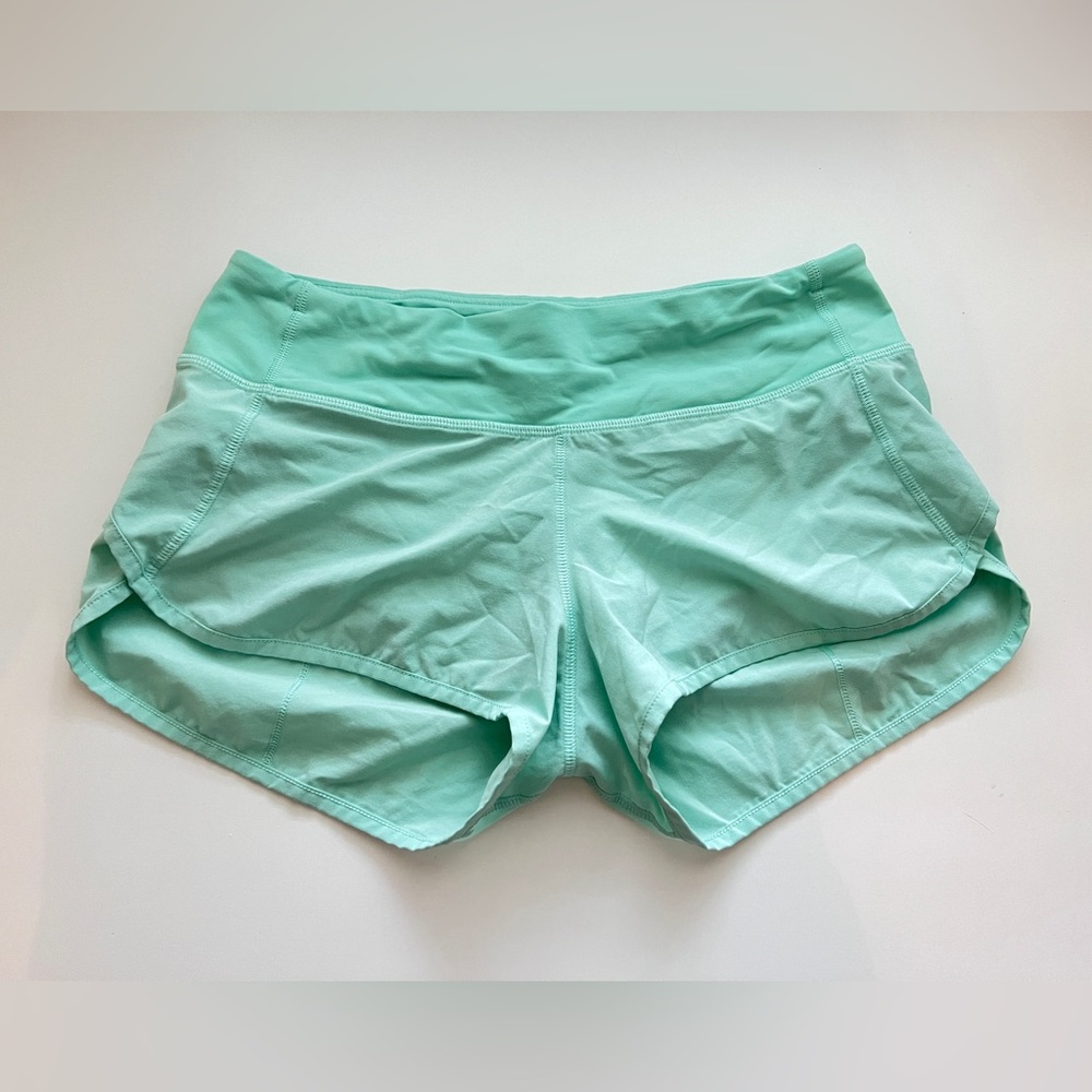 Lululemon Low Rise Speed Up Short 2.5
